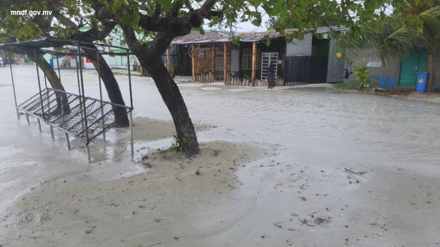 D699B7A7-BBEB-4084-AE2E-B49AB15942FA ޜާއްޖޭގެ ރަށަކަށް އުދައަރާފައި ( ފައިލް ފޮޓޯ: އެމްއެންޑީއެފް(