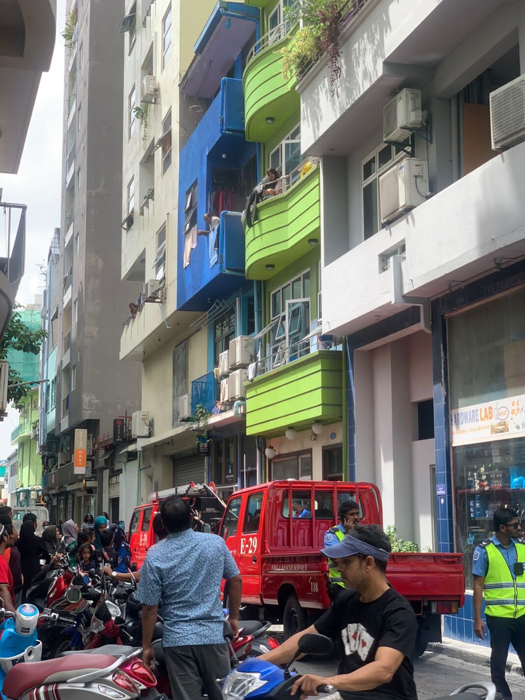 92F1FB57-796E-47FD-9D00-3732C56BC981