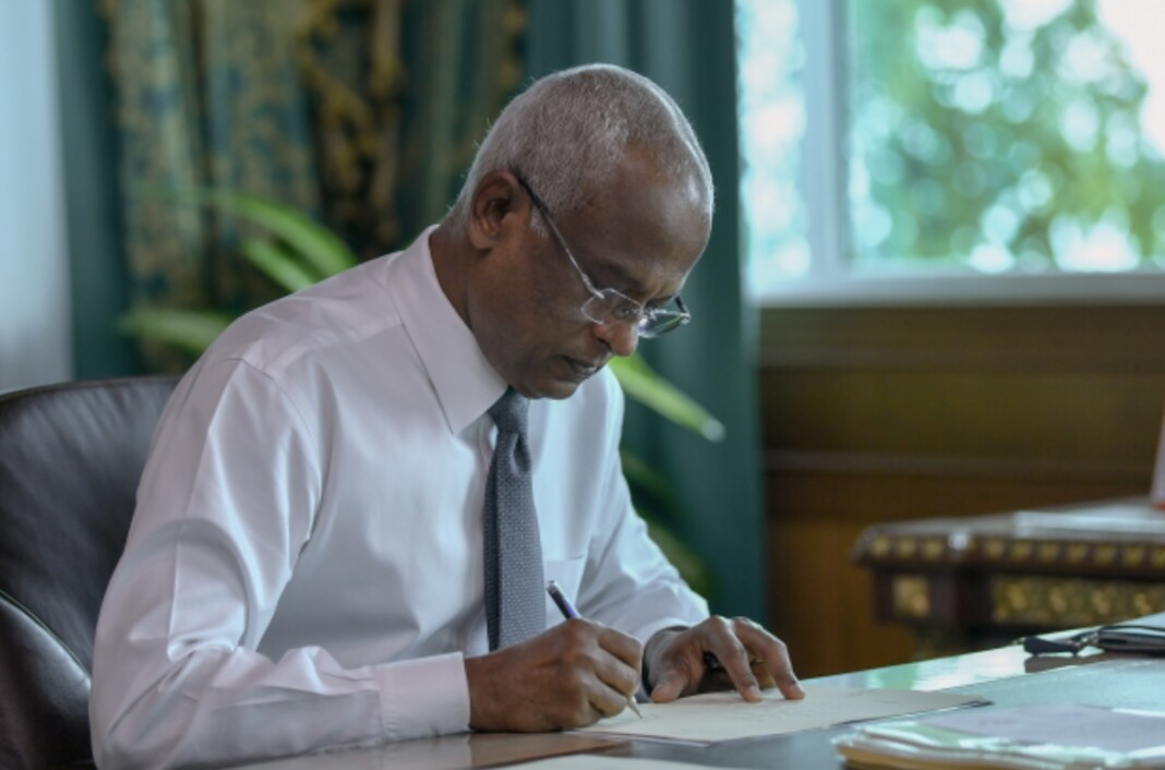 B0BF1136-D919-47CB-8BF0-CAA57A41EAD6