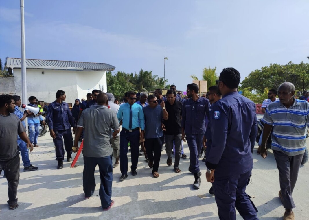 BDAEC2EA-7488-4028-B784-85E8B5475AD5