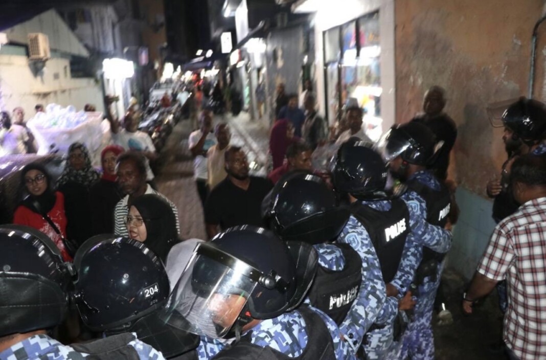 19DE158E-7210-4633-A1FE-E427136E103A