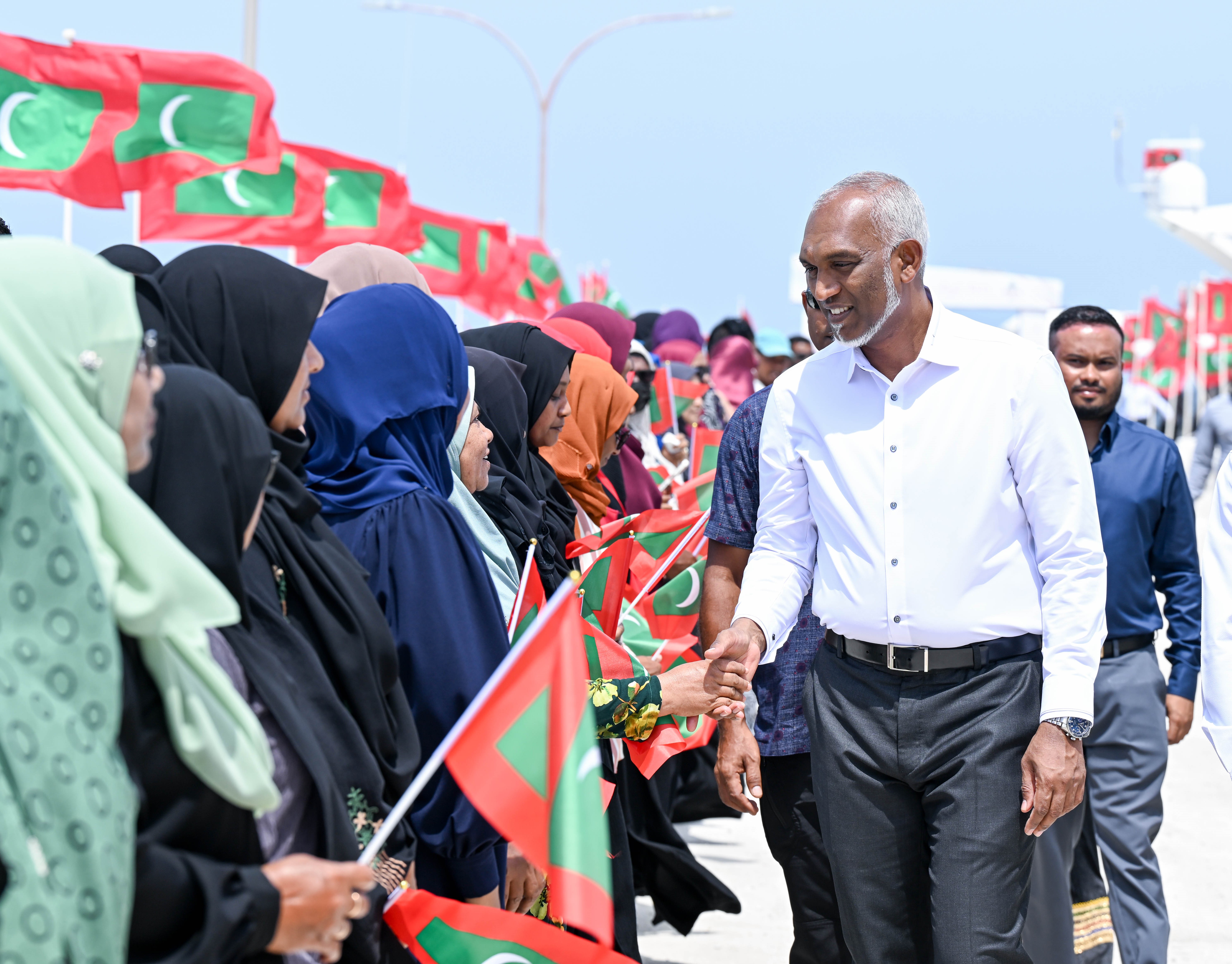 3502ba85-e1b8-4003-acaf-8f66038e5454